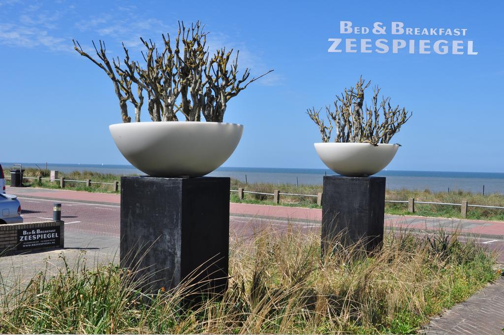 B&B Zeespiegel Зандворт Номер фото